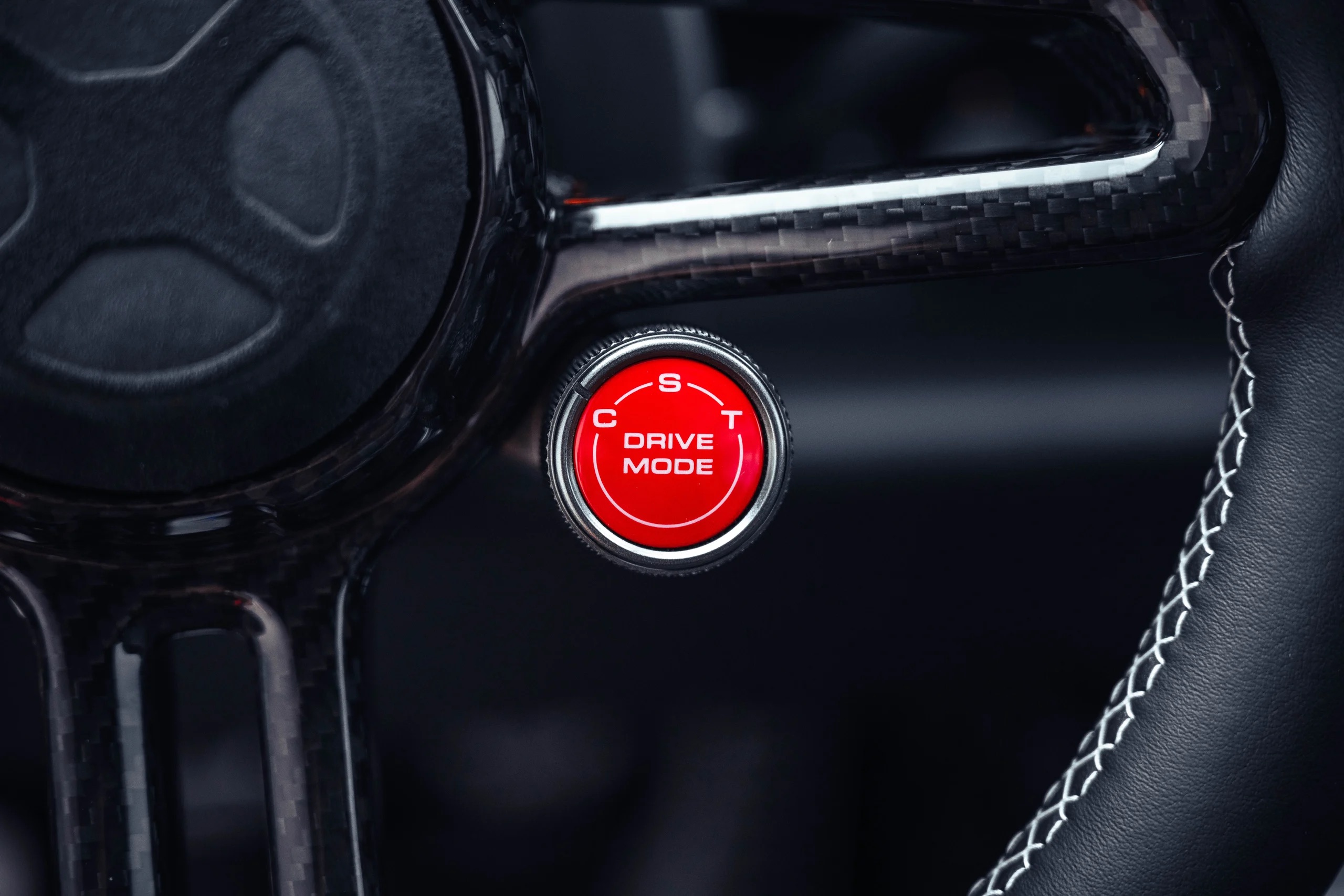 Guntherwerks_Turbo_Brundle_Edition_47-2560w